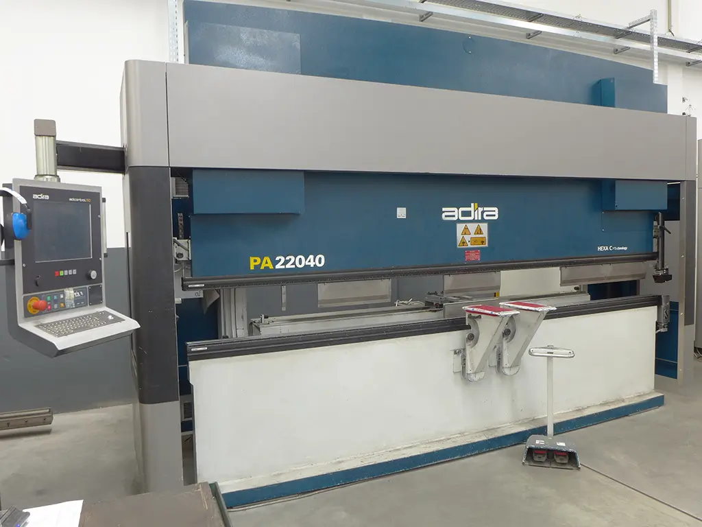 Adira-PA22040